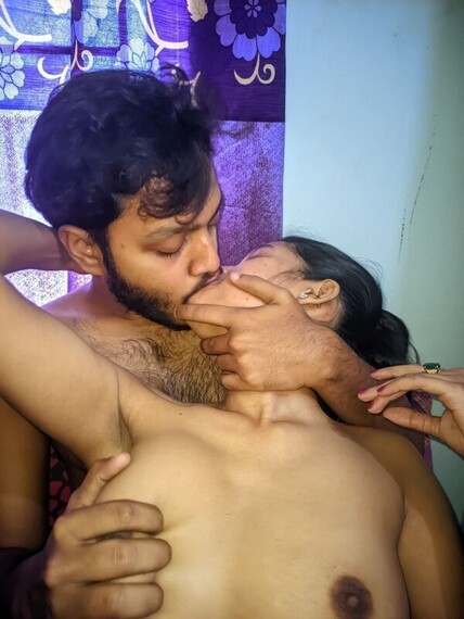 Beautiful-horny-Bengali-sexy-couple-indian-free-sex-com-sex-HD.jpg