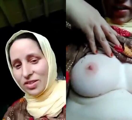 Amateur-arab-sexy-aunty-arab-ki-sexy-fingering-pussy.jpg