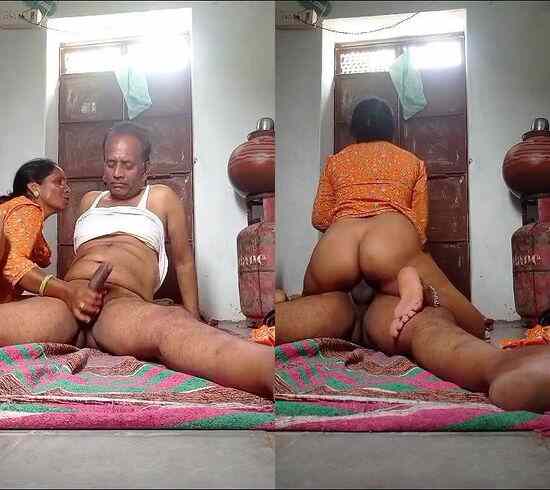 Amateur-horny-aunty-xxx-blowjob-riding-neighbor-mms-HD.jpg