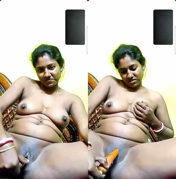 Amateur village horny bhabi porn video fingering with carrot
